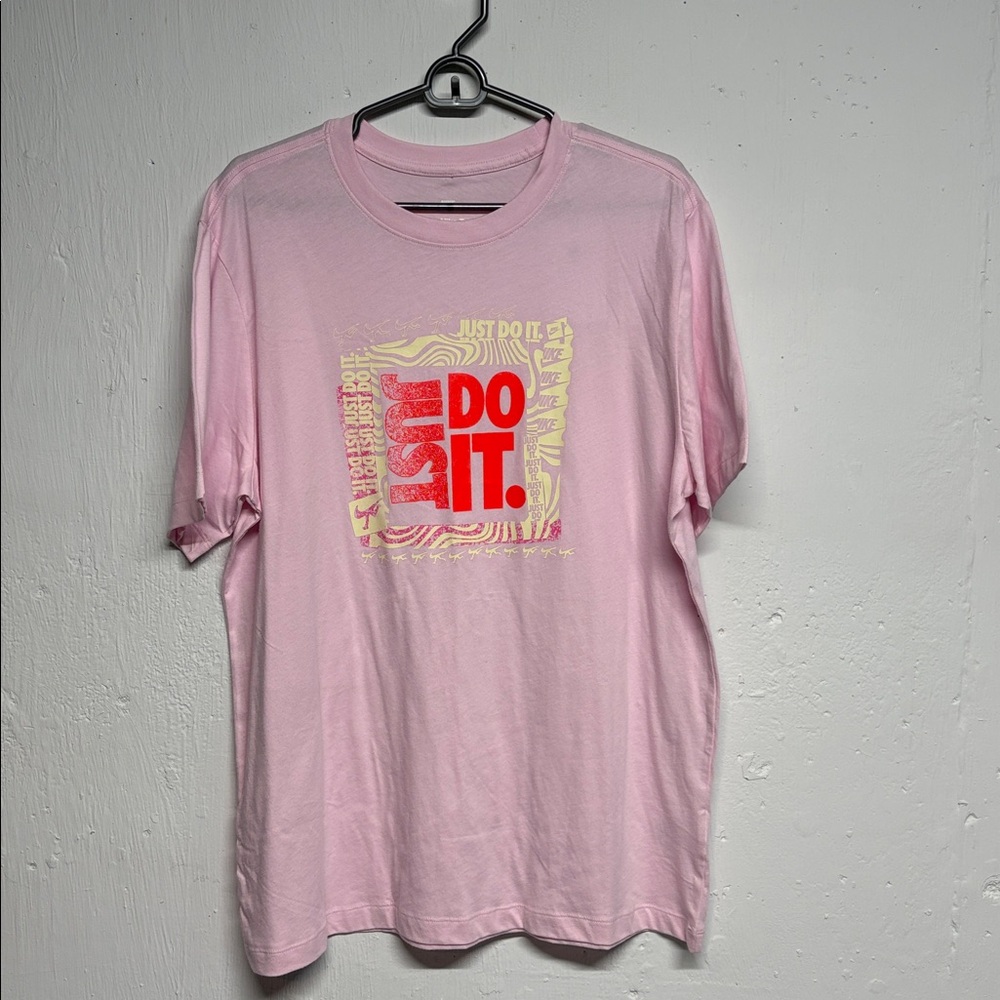 NWT Nike Pink T-Shirt